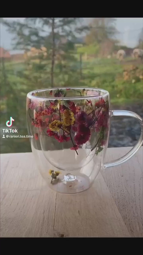 Tasse fleurs gypsophile